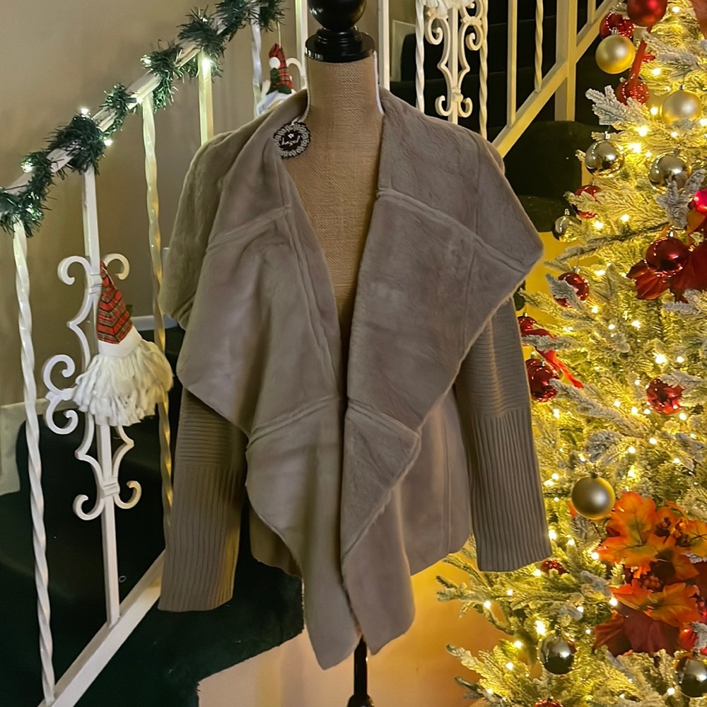 Hazel Size 0X Gia Faux Fur Suede Waterfall Sweater